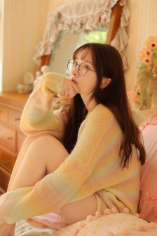 女保险公司推销员5