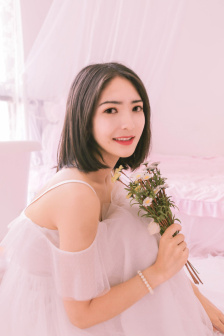 我和小表妺在车上的乱H